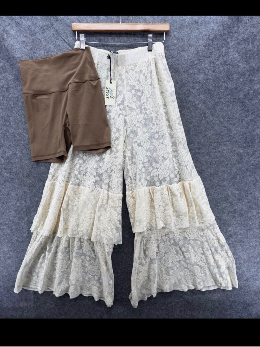 Lace Tiered Wide-Leg Pants - Cream - Picture 2 of 9
